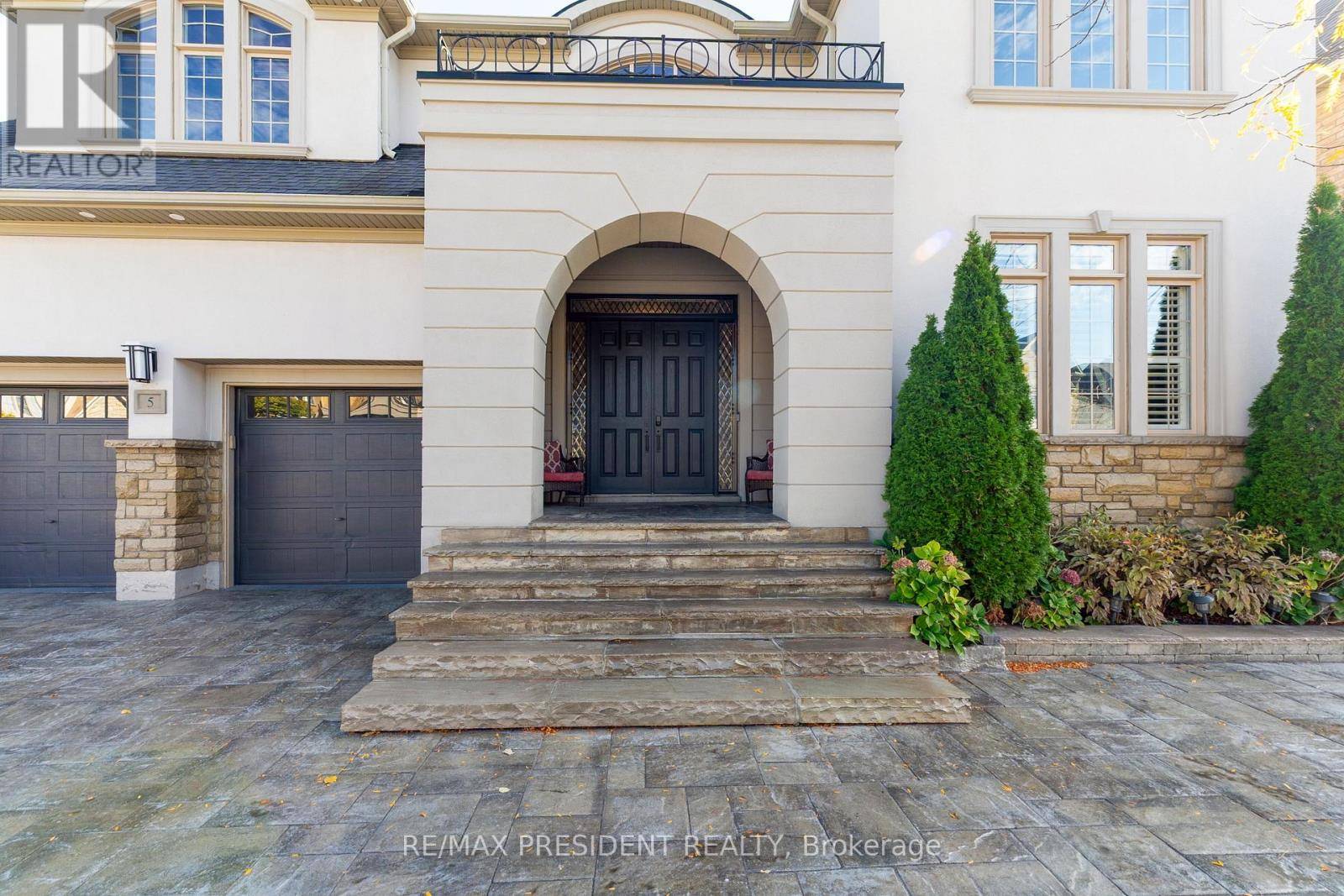 Brampton (bram East), ON L6T0G4,5 SEA CLIFF CRESCENT