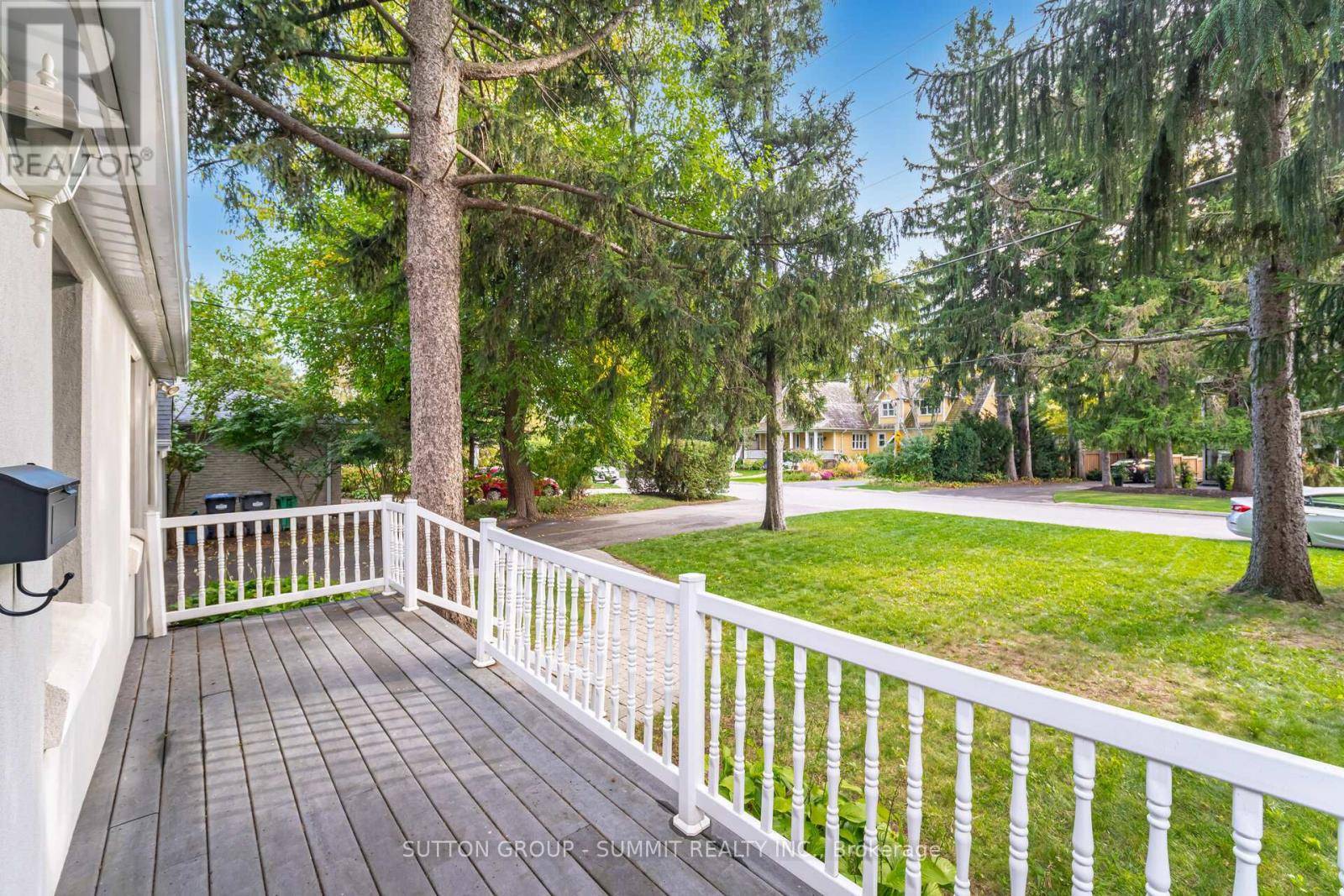 Mississauga (lorne Park), ON L5H2M2,1175 KANE ROAD