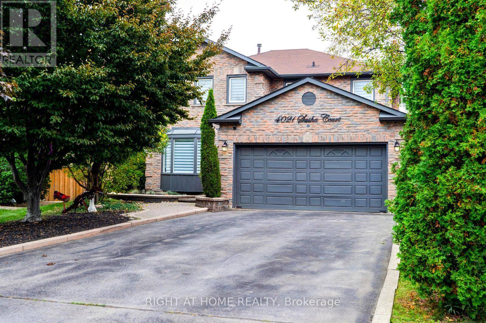 Mississauga (rathwood), ON L4W3K9,4021 SASHA COURT