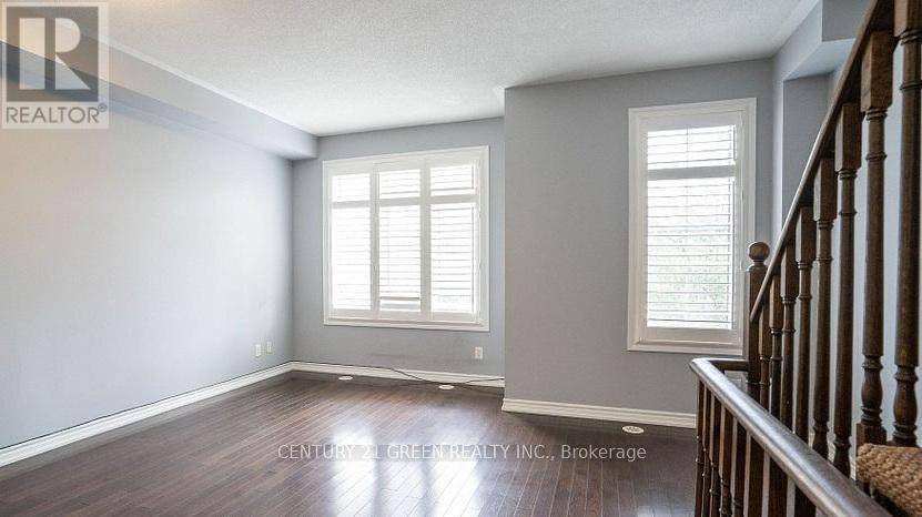 Brampton (bram West), ON L6Y0P9,8 BAKEWELL STREET