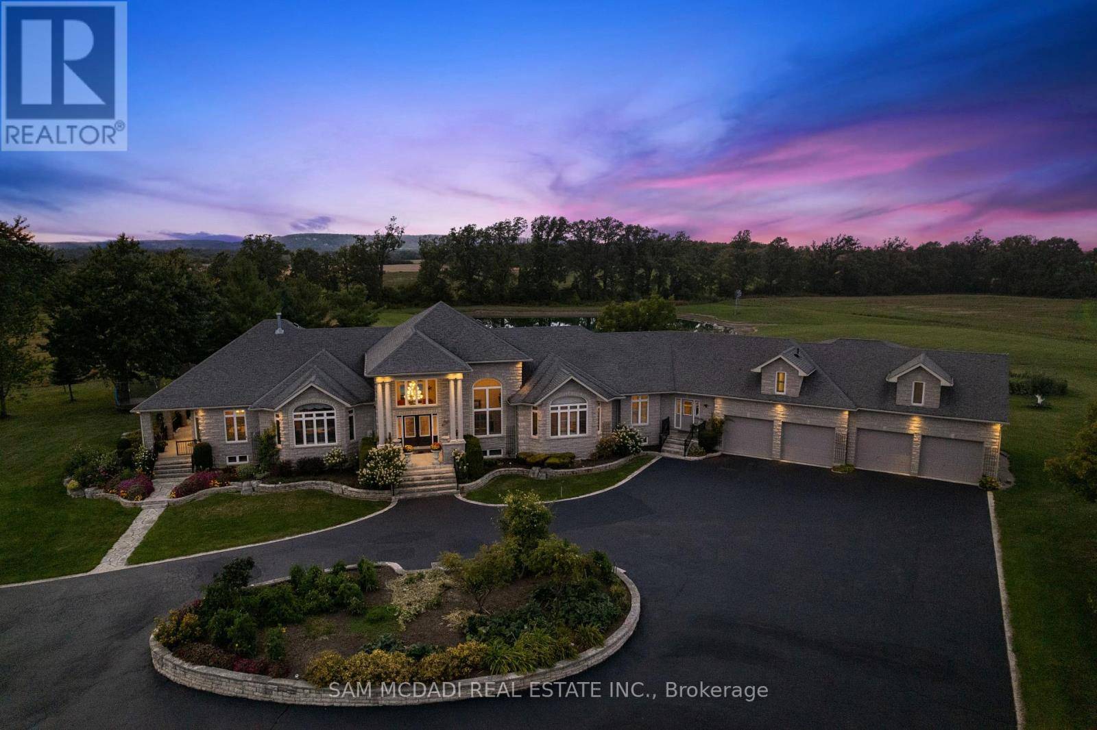 Burlington, ON L7M0P3,5431 APPLEBY LINE