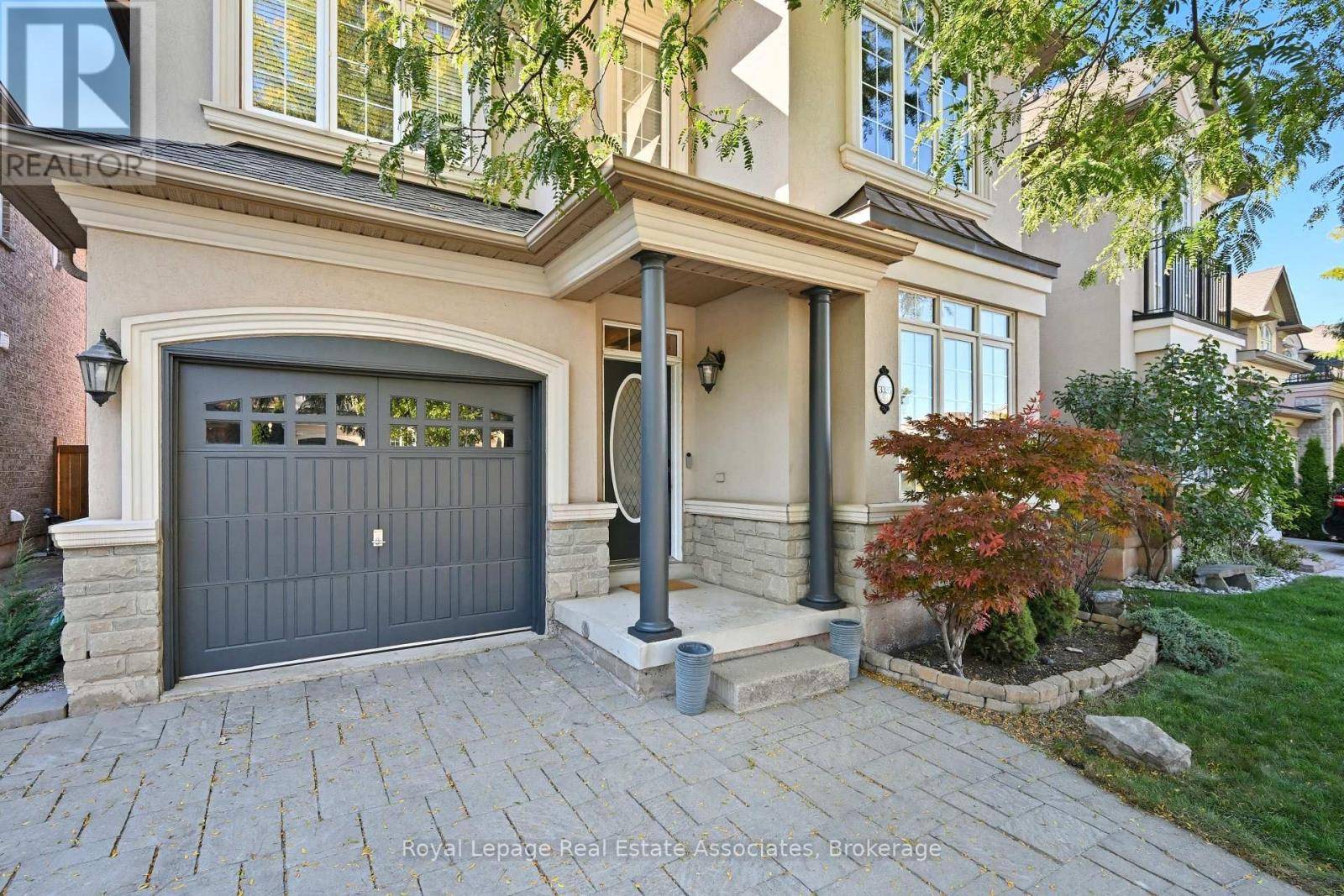 Oakville (br Bronte), ON L6L0A8,3335 WHILABOUT TERRACE