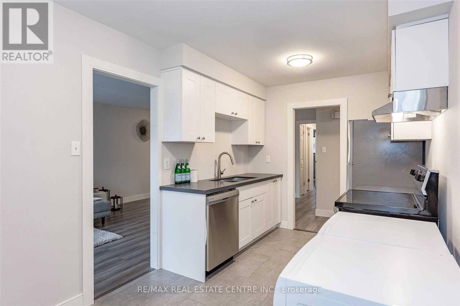 Mississauga (meadowvale), ON L5N1R5,2896 ARVIDA CIRCLE