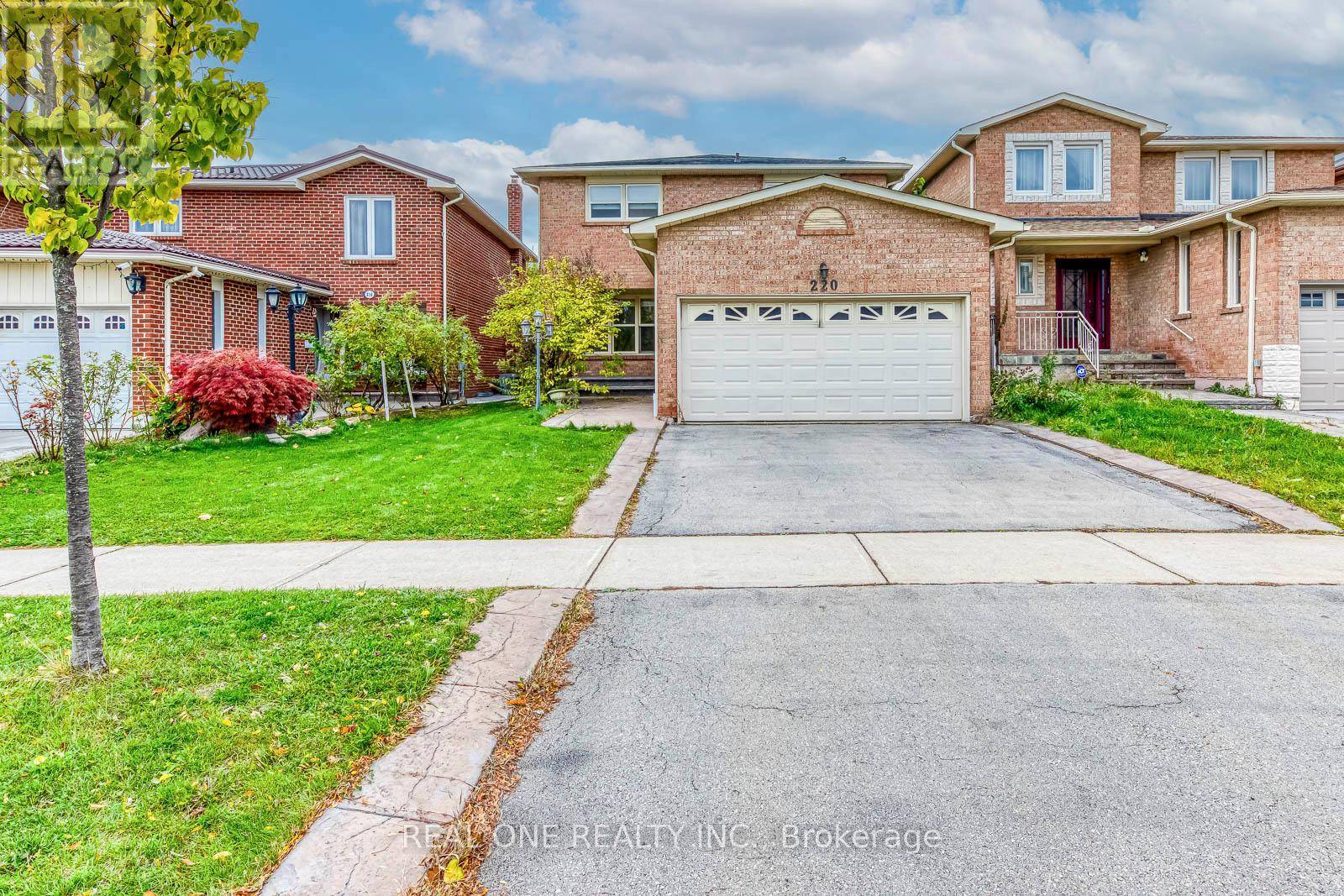 Mississauga (hurontario), ON L5R1L3,220 KINGSBRIDGE GARDEN CIRCLE