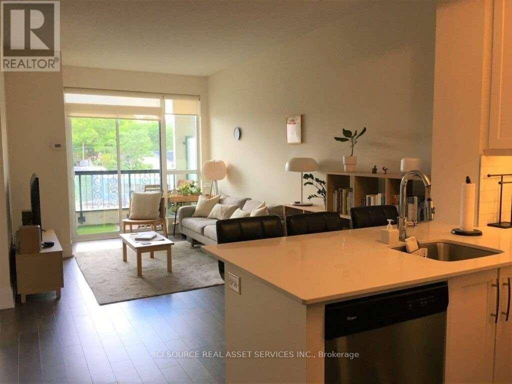 Toronto (high Park-swansea), ON M6S0A1,1 Old Mill DR #519