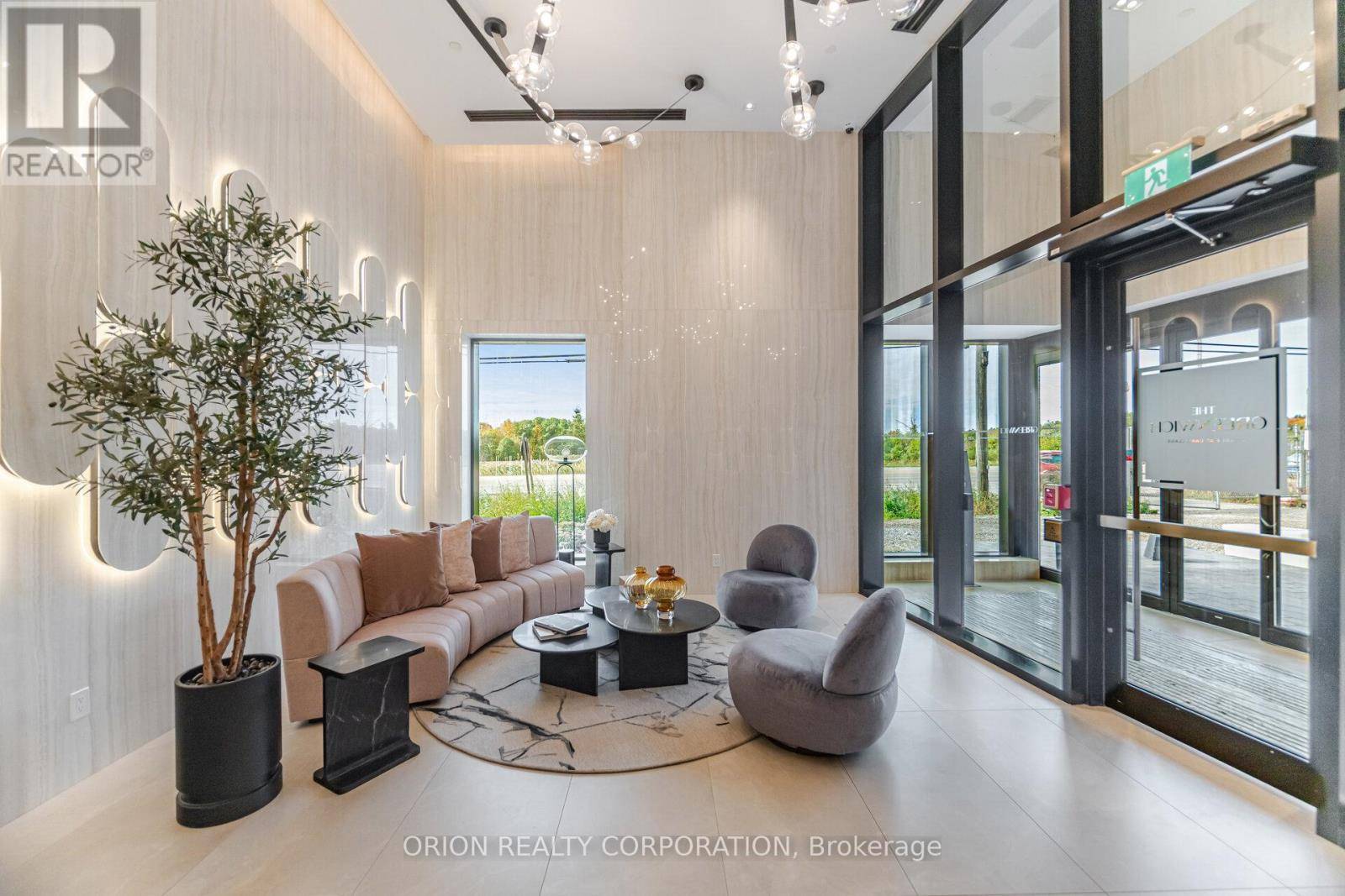 Oakville (oa Rural Oakville), ON L6H8C8,3240 William Coltson AVE #407