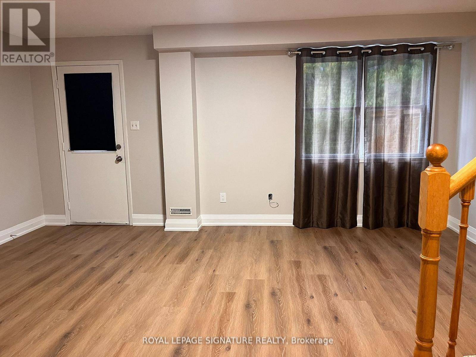 Mississauga (meadowvale), ON L5N7T4,6880 MEADOWVALE TOWN CENTRE CIRCLE