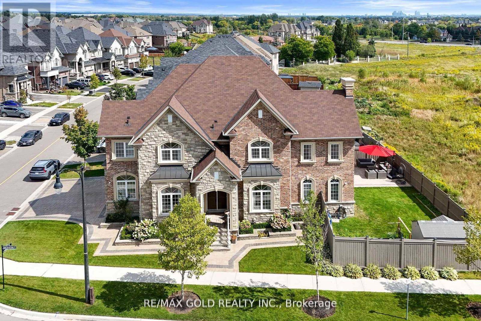 Brampton (toronto Gore Rural Estate), ON L6P4G2,19 MARTIN BYRNE DRIVE