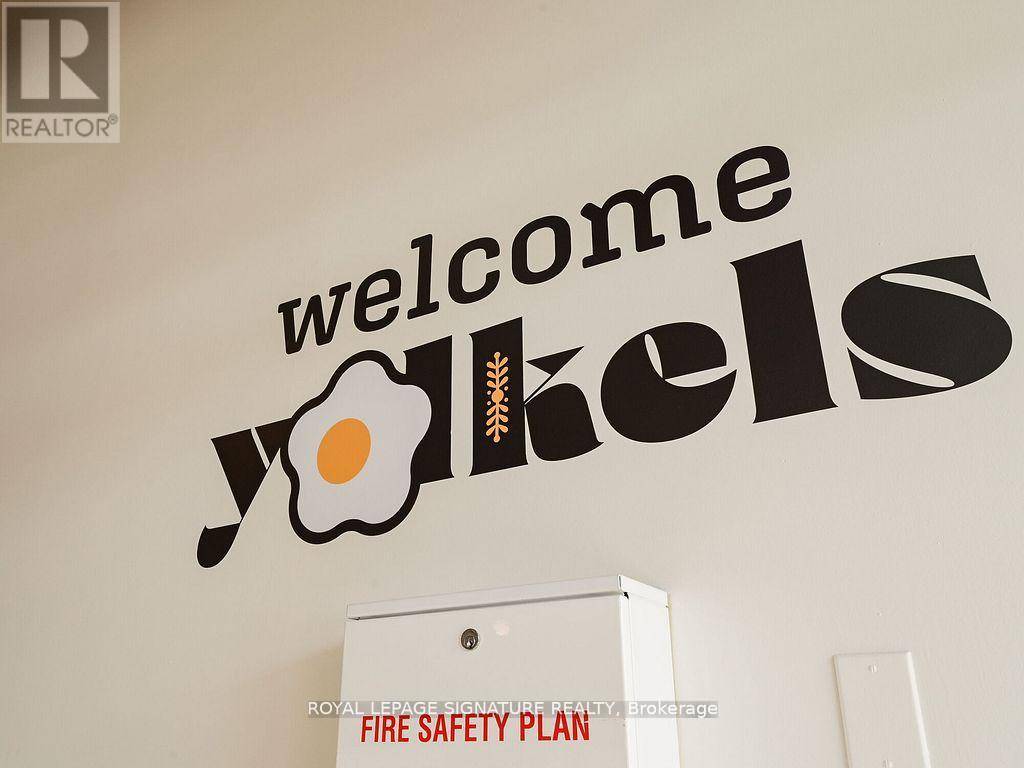 Mississauga (clarkson), ON L5J2Z1,1375 Southdown RD #10A