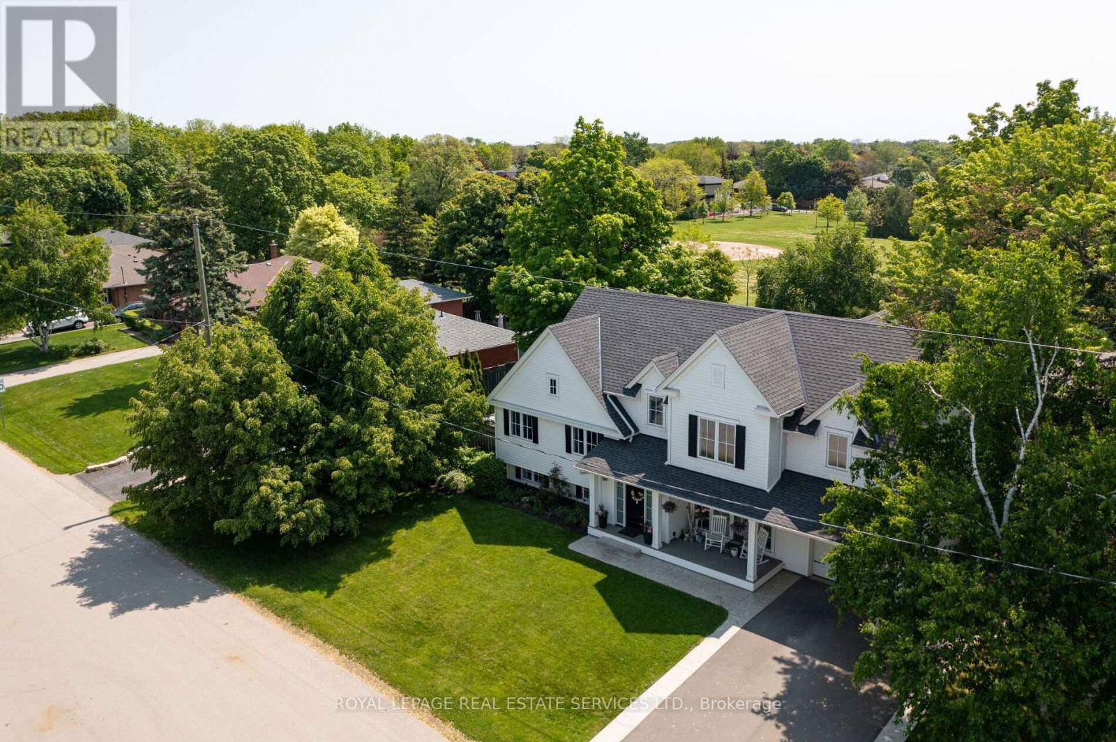 Oakville (wo West), ON L6L2V2,2088 SAXON ROAD