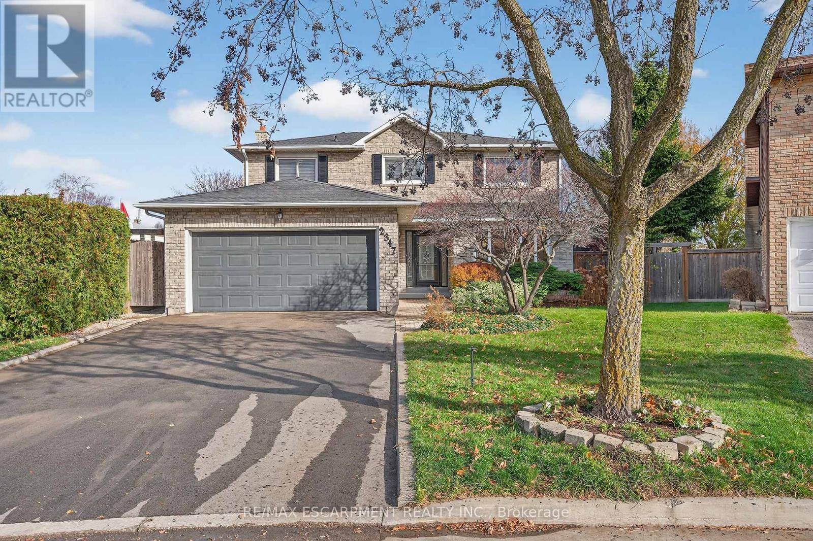 Burlington (brant Hills), ON L7P4K9,2347 TWEEDSMUIR COURT