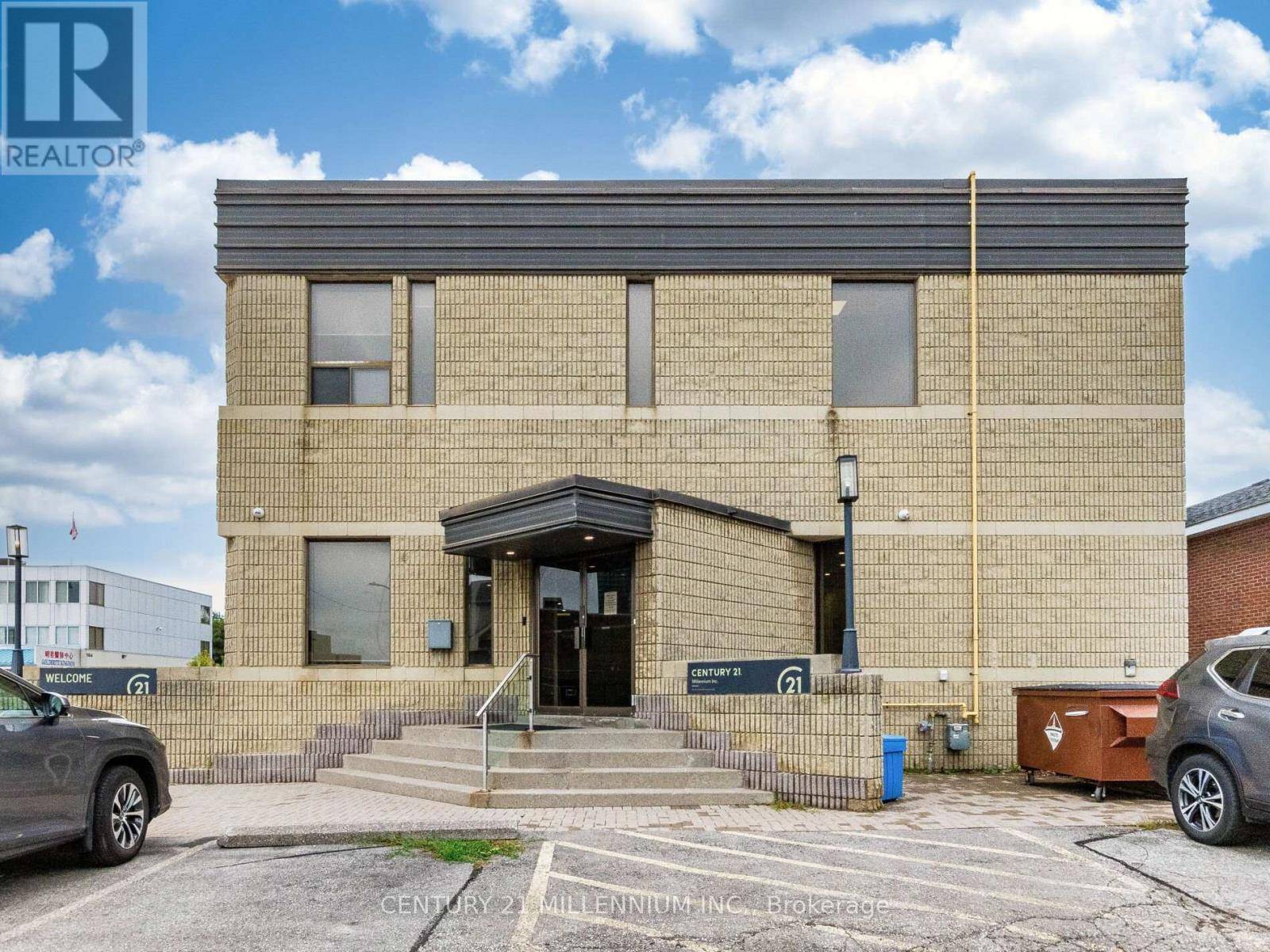 Brampton (queen Street Corridor), ON L6W2B3,181 QUEEN STREET E