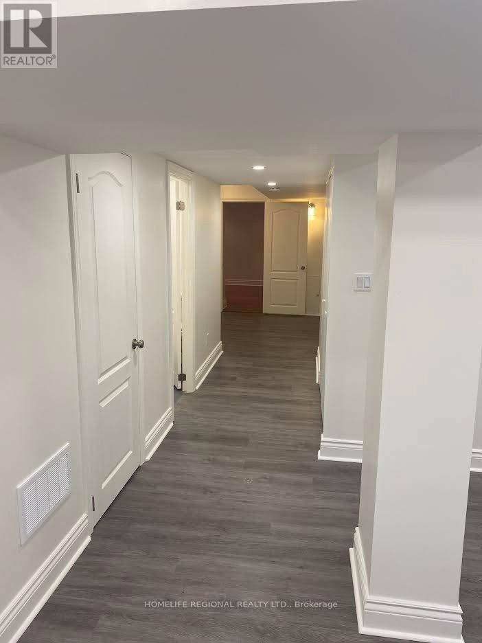 Toronto (willowridge-martingrove-richview), ON M9P1N7,LOWER LEVEL - 46 TEWSLEY PLACE