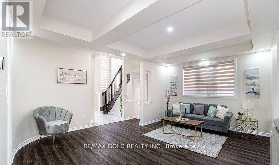 Brampton (northwest Brampton), ON L7A4P5,47 STEDFORD CRESCENT