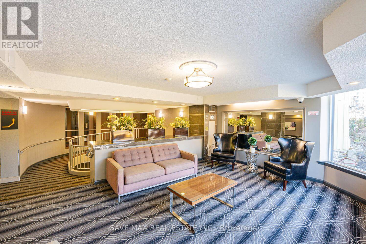 Brampton (queen Street Corridor), ON L6T4S6,8 Lisa ST #307