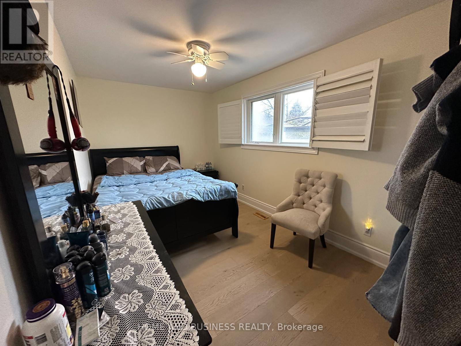 Brampton (southgate), ON L6T3G1,22 DUNCANNON CRESCENT