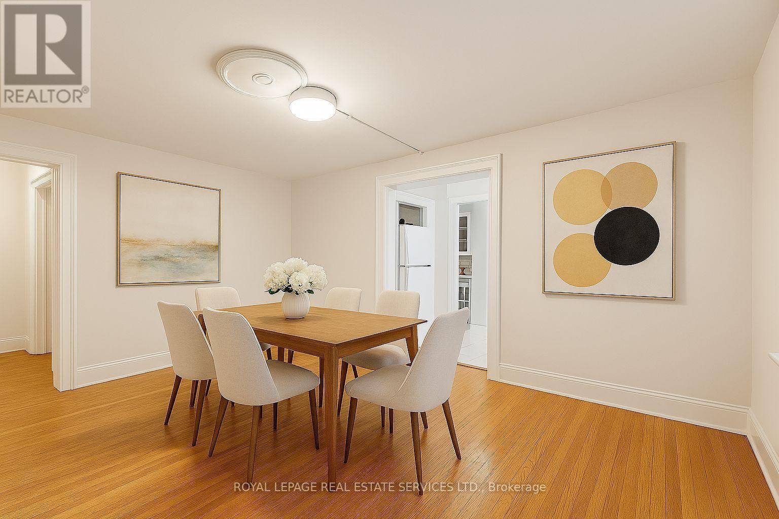 Toronto (high Park-swansea), ON M6S1M2,7 Brule Terrace #8