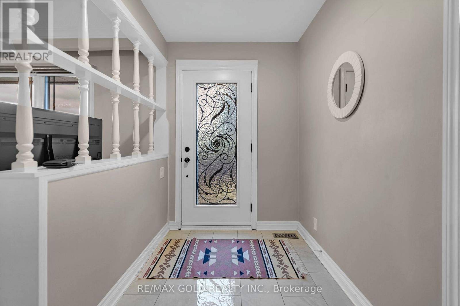 Brampton (southgate), ON L6T3H5,10 ERINGATE ROAD