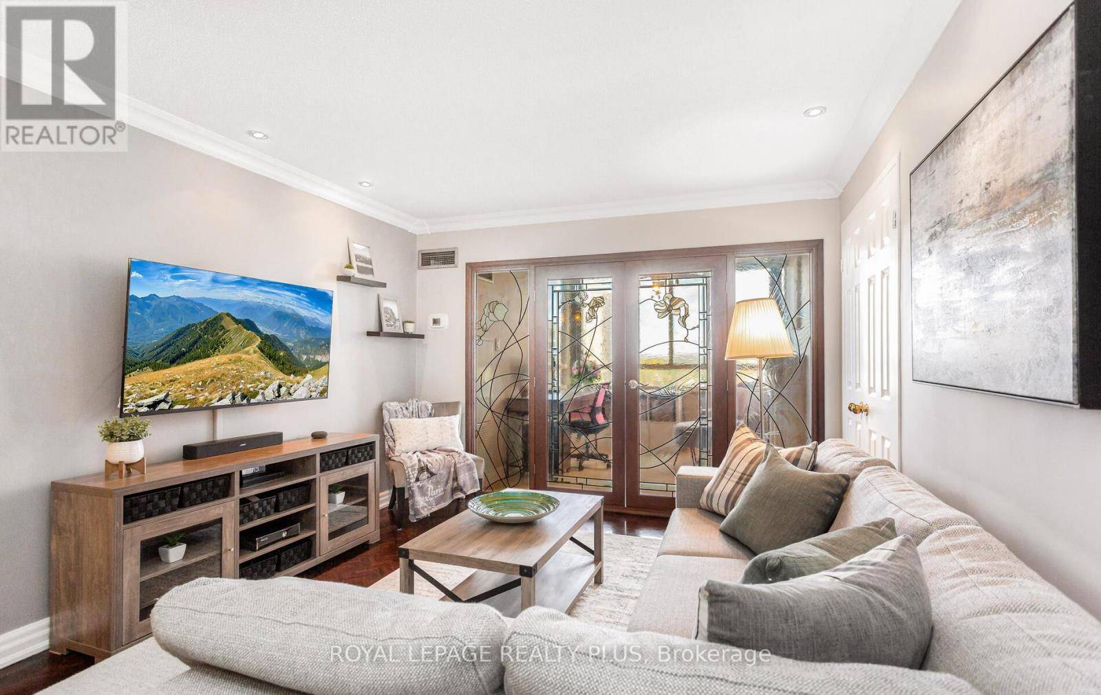 Brampton (queen Street Corridor), ON L6T4T4,5 Lisa ST #PH8