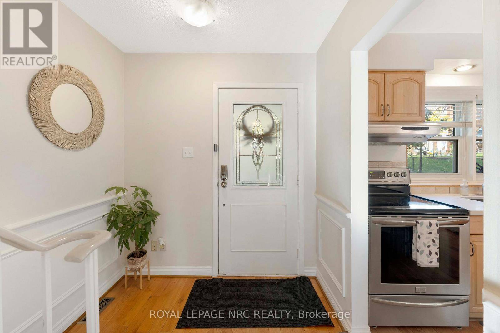 Burlington (brant Hills), ON L7P2Z9,2232 Upper Middle RD #Unit - 4