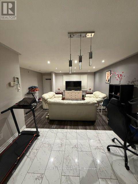 Brampton (queen Street Corridor), ON L6V1V1,32 BEECH STREET