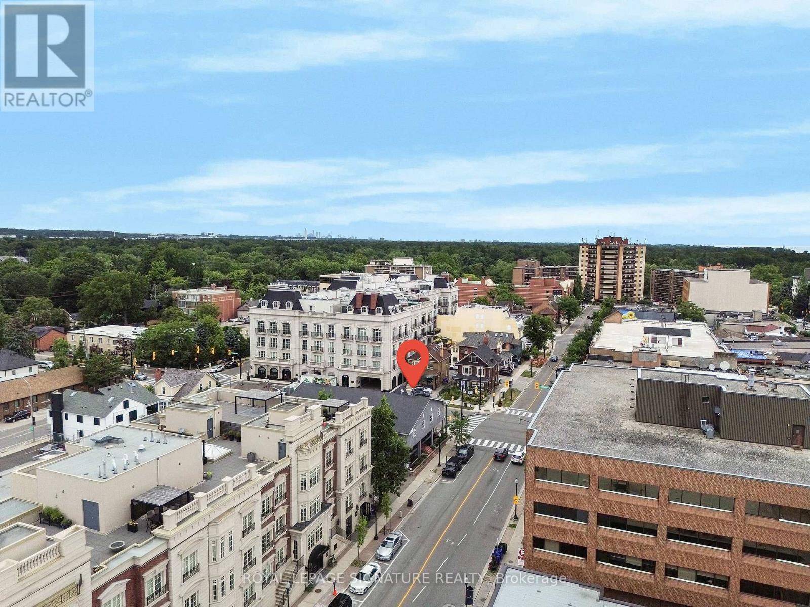 Oakville (oo Old Oakville), ON L6J3G5,126 Trafalgar RD #Suite 1