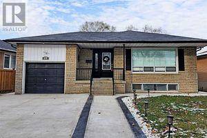 Toronto (kingsview Village-the Westway), ON M9R1V7,189 KINGSVIEW BOULEVARD