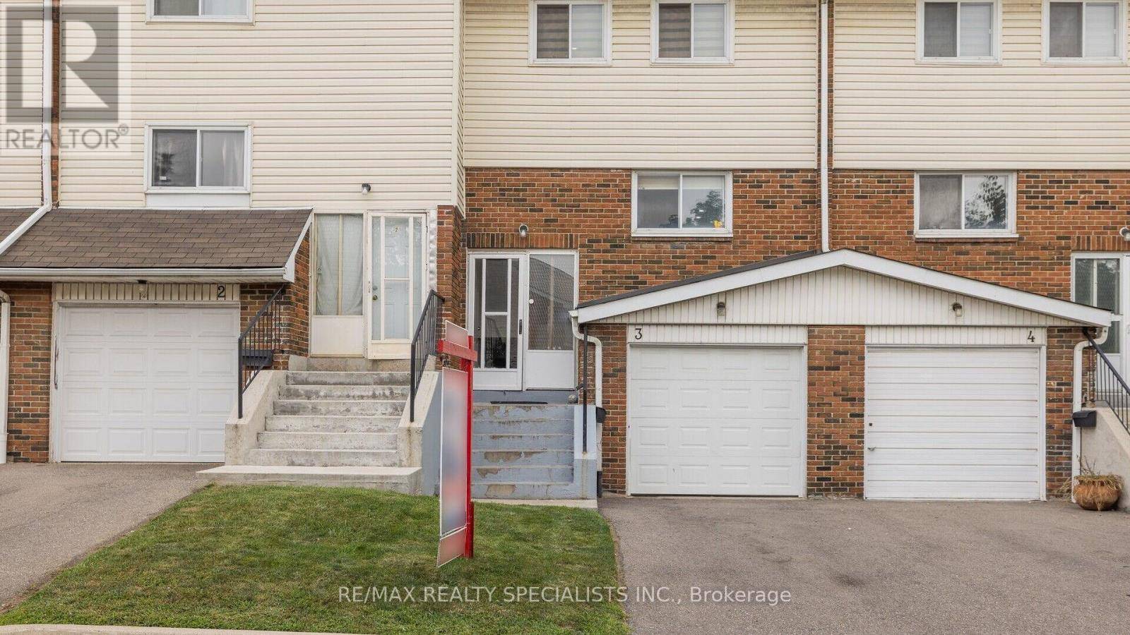 Brampton (bramalea West Industrial), ON L6T3Z3,3 SANDRINGHAM COURT