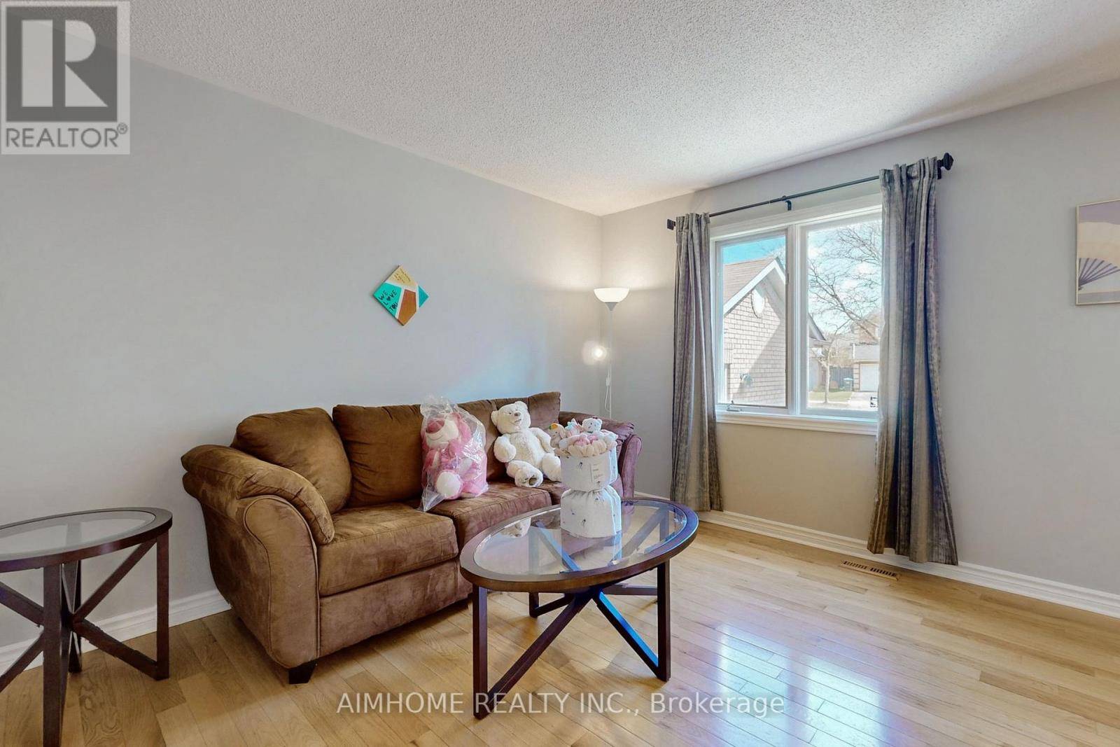 Mississauga (central Erin Mills), ON L5M5E4,2502 BURNFORD TRAIL