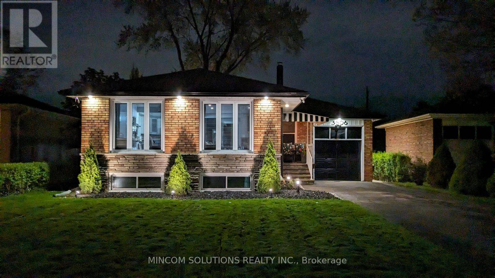 Mississauga (erindale), ON L5C2H8,3506 ORION CRESCENT