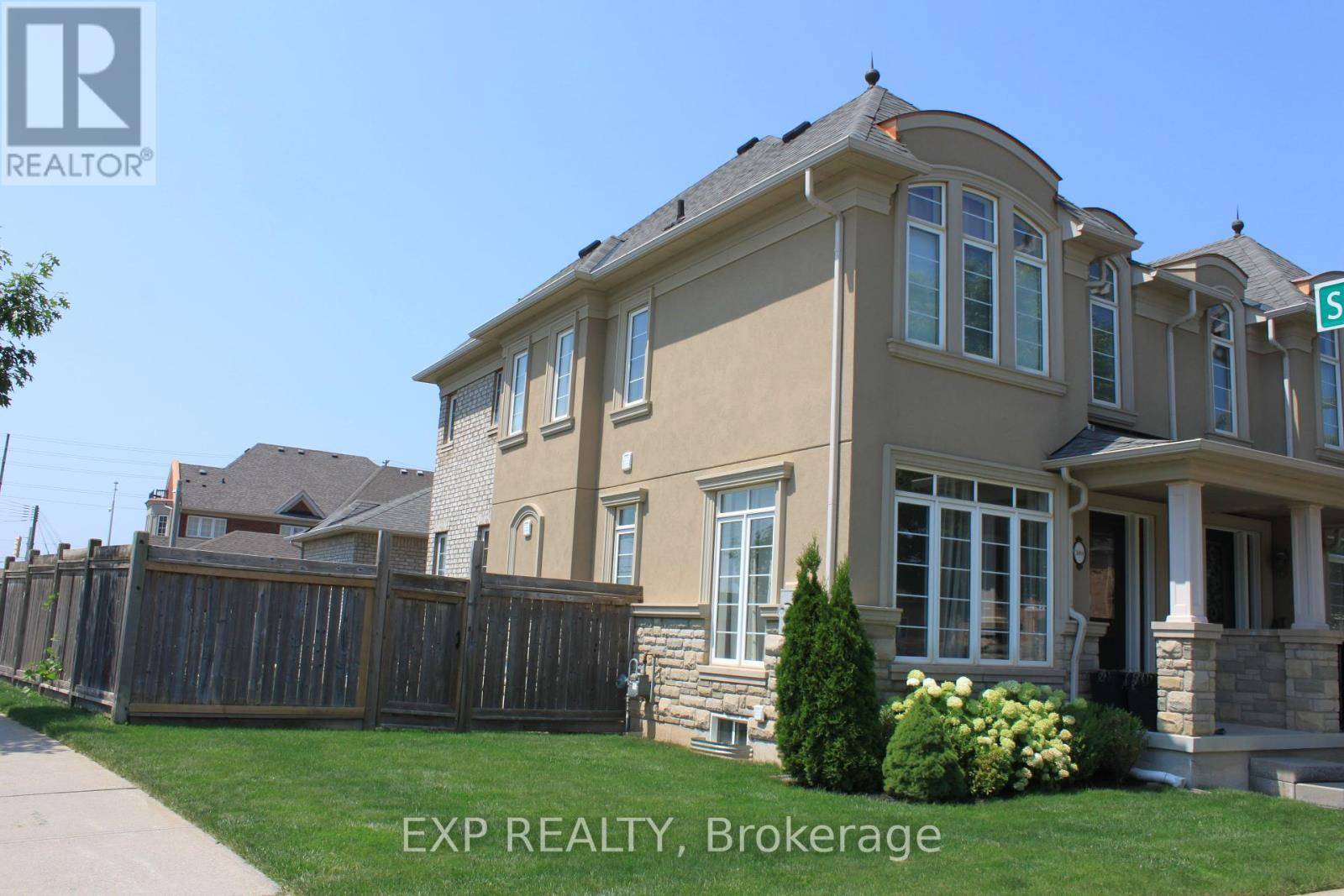 Oakville, ON L6M4L7,3068 ROBERT BROWN BOULEVARD