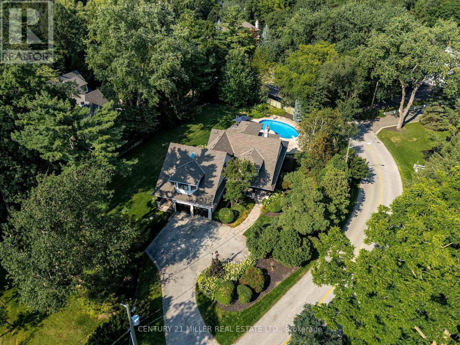 Oakville (eastlake), ON L6J2N6,1247 CUMNOCK CRESCENT