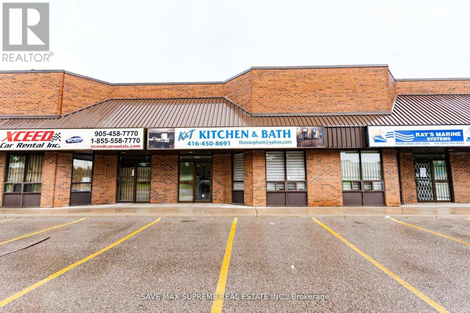 Brampton (southgate), ON L6T5C8,8550 TORBRAM DR #12