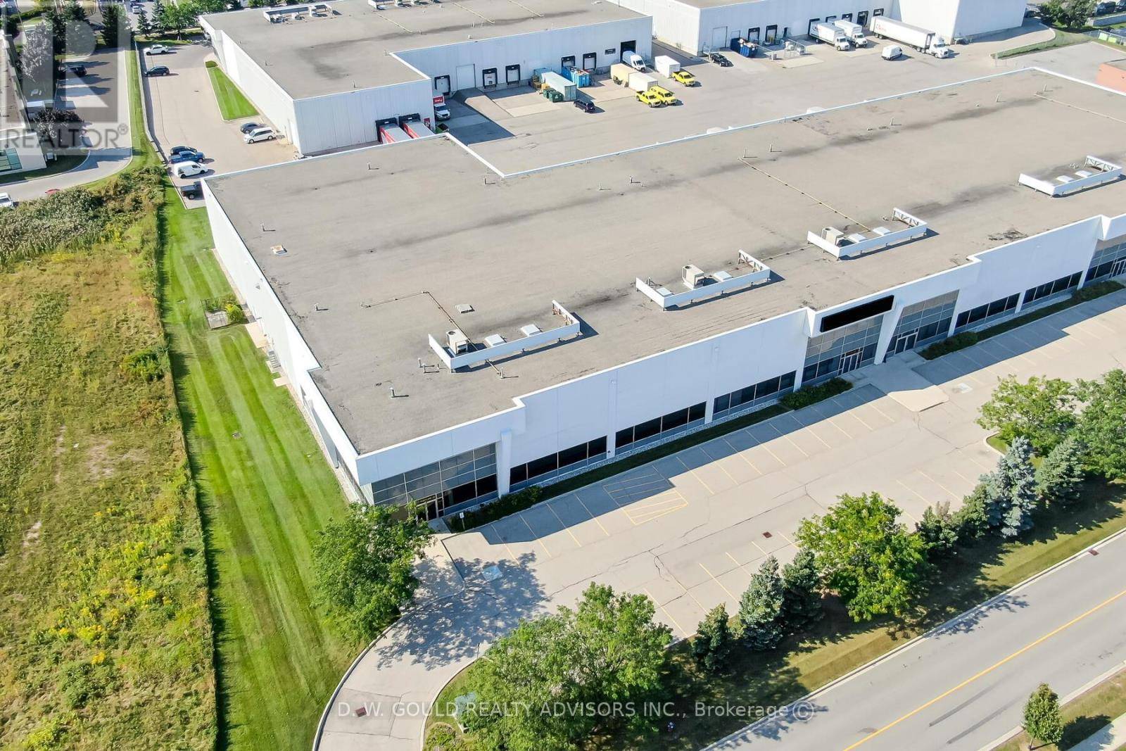 Oakville (wp Winston Park), ON L6H6M6,2771 Portland DR #1&2