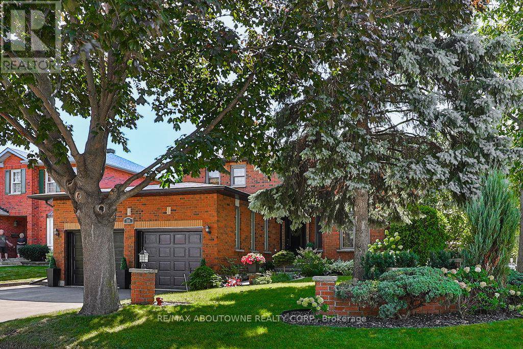 Oakville (bronte West), ON L6L6E7,184 WARNER DRIVE