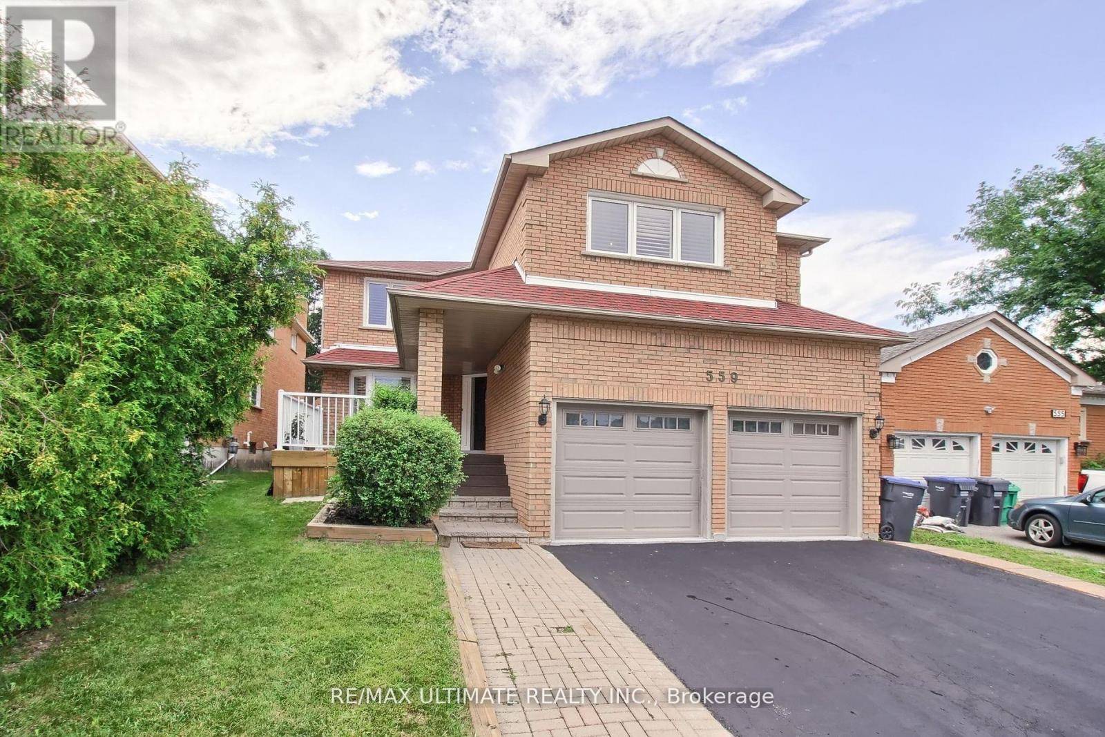 Mississauga (hurontario), ON L5R3M7,559 AVONWICK AVENUE