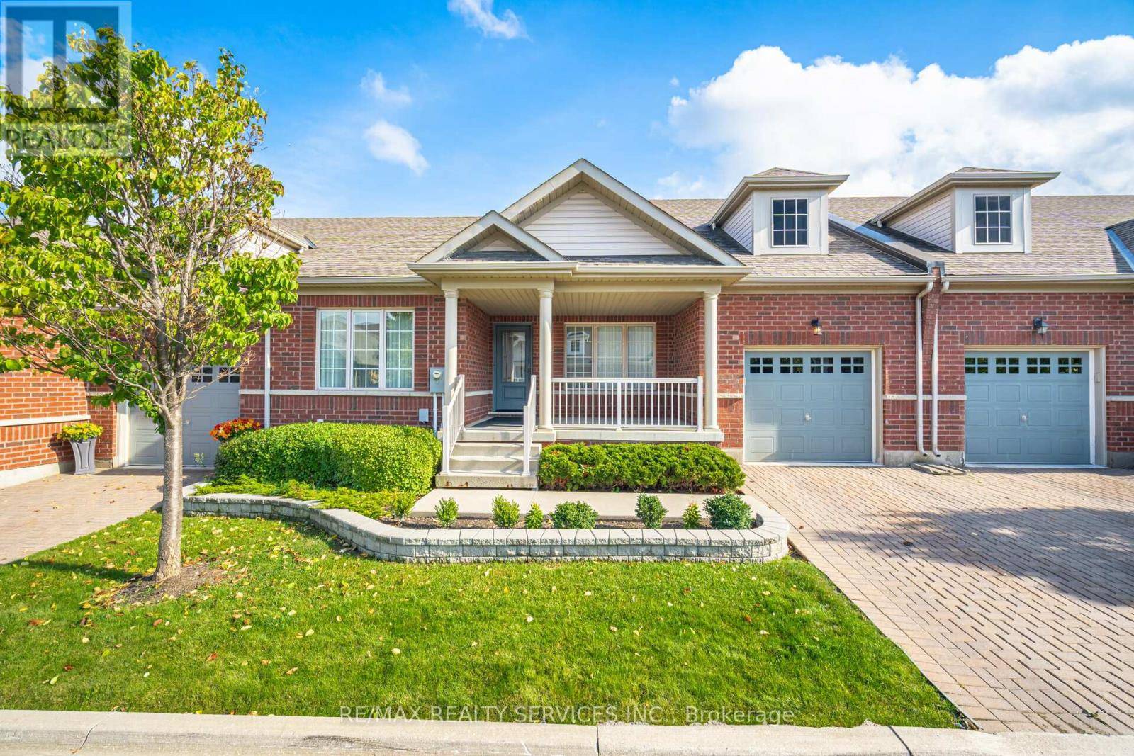 Brampton (sandringham-wellington), ON L6R3P2,17 Lacorra WAY #43