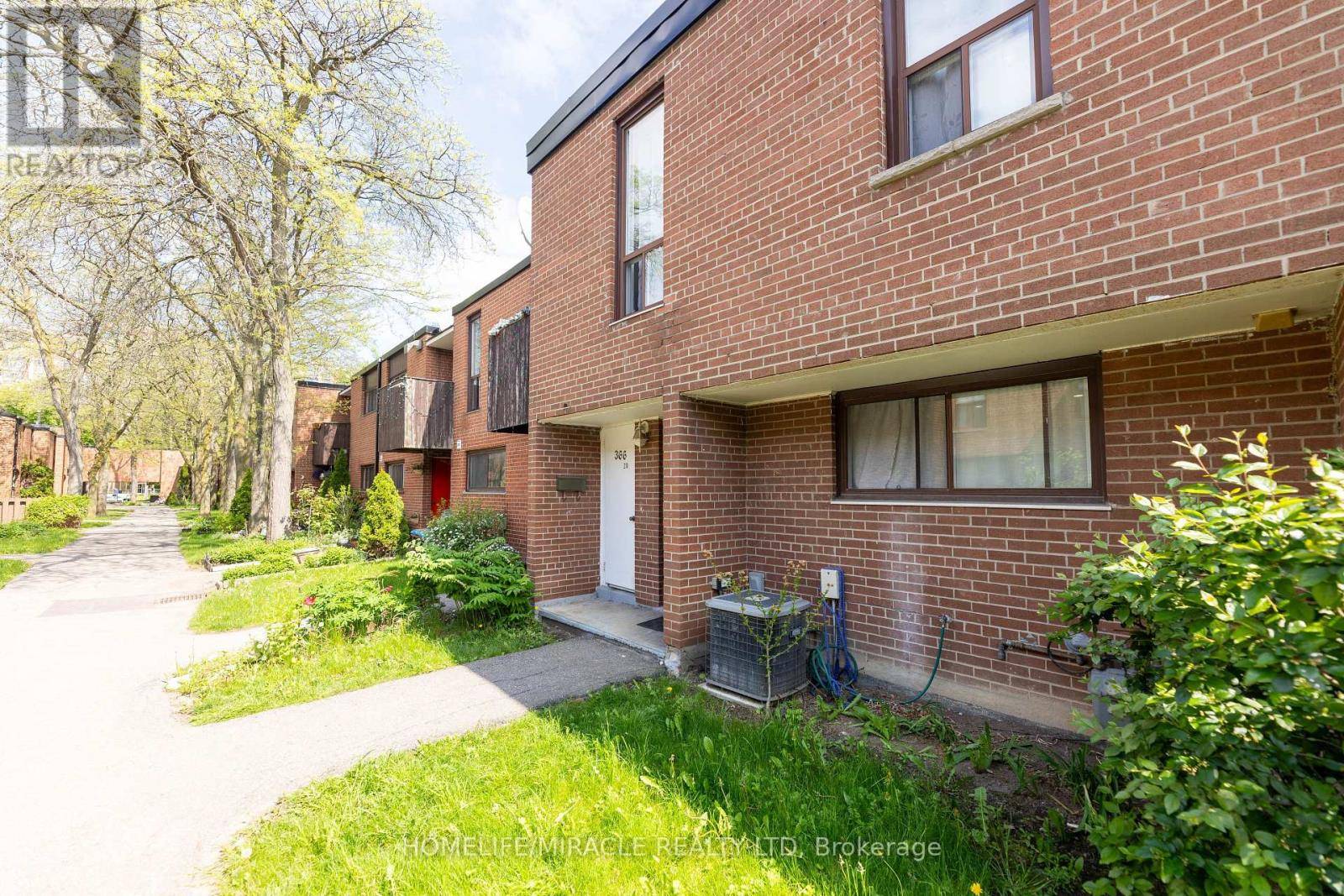 Toronto (glenfield-jane Heights), ON M3N2P5,366 Driftwood AVE #20