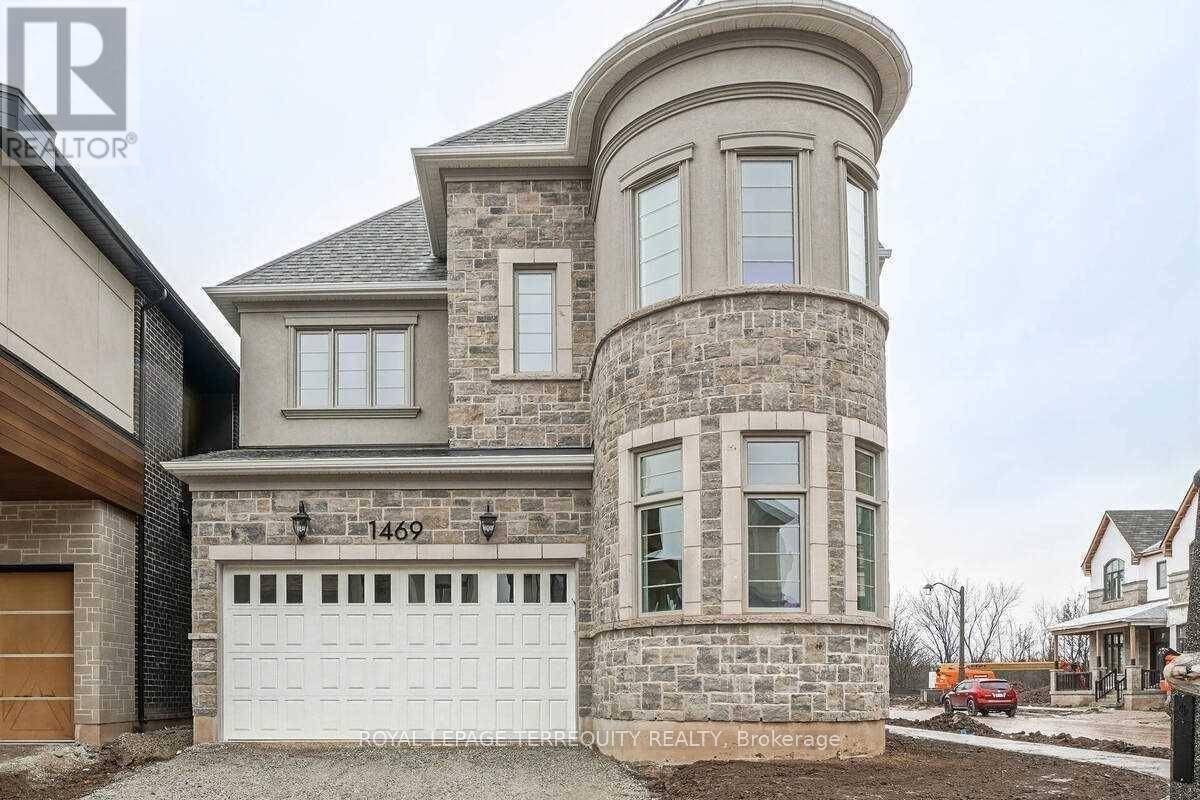 Oakville, ON L6H3S3,1469 VARELAS PASSAGE