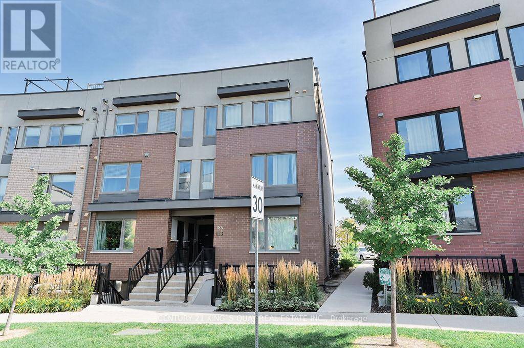 Toronto (downsview-roding-cfb), ON M3K0B7,185 William Duncan RD #6