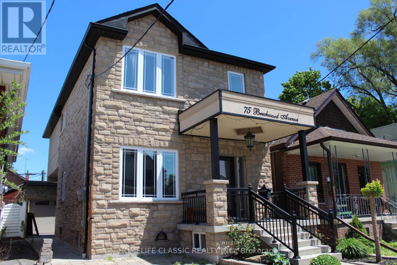 Toronto (rockcliffe-smythe), ON M6N4T2,75 Beechwood AVE #Lower