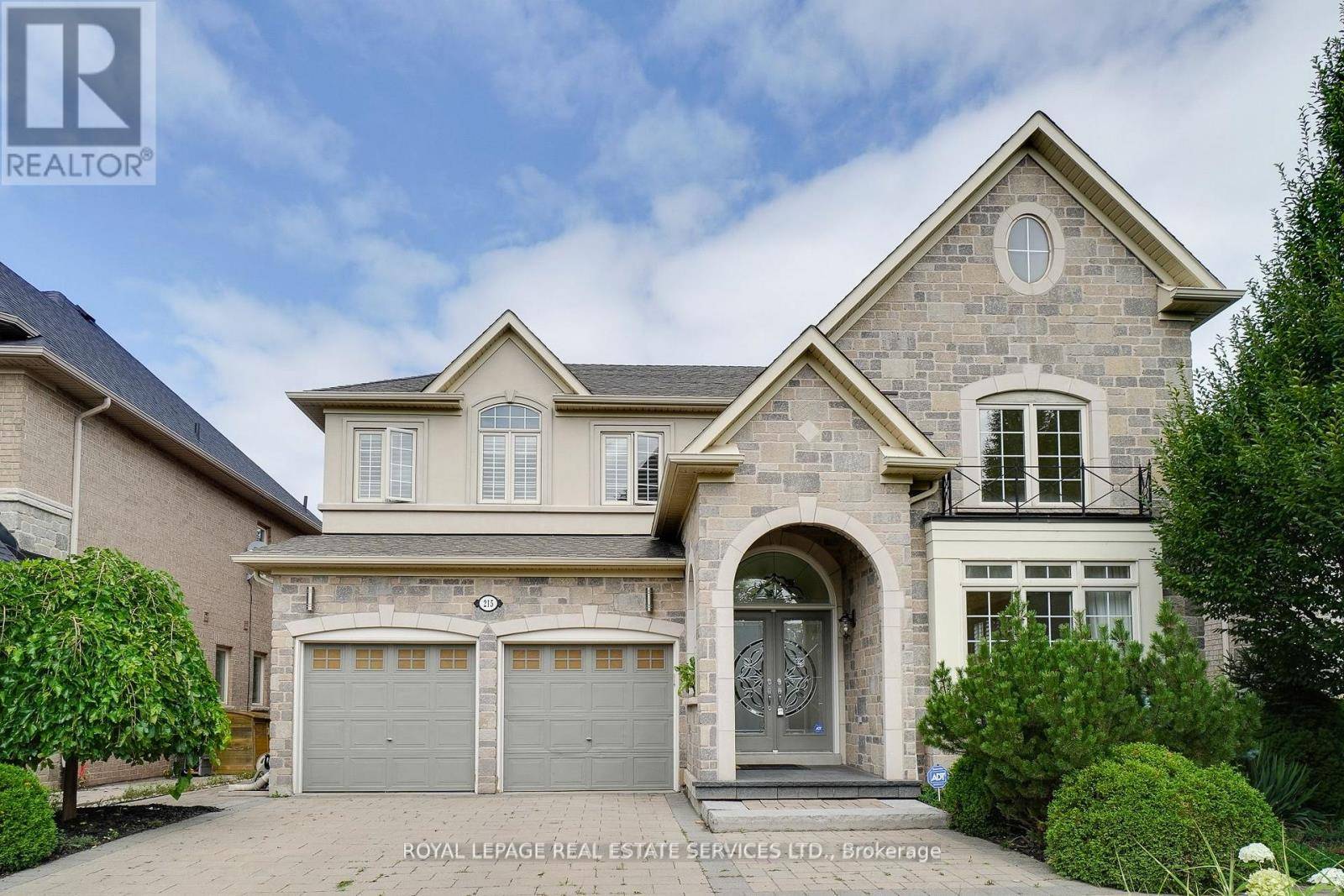 Oakville (bronte West), ON L6L6T6,215 BURLOAK DRIVE