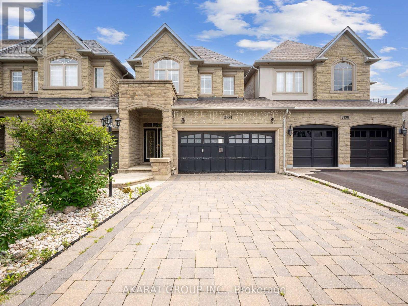 Oakville (palermo West), ON L6M0A1,3104 CARDROSS COURT