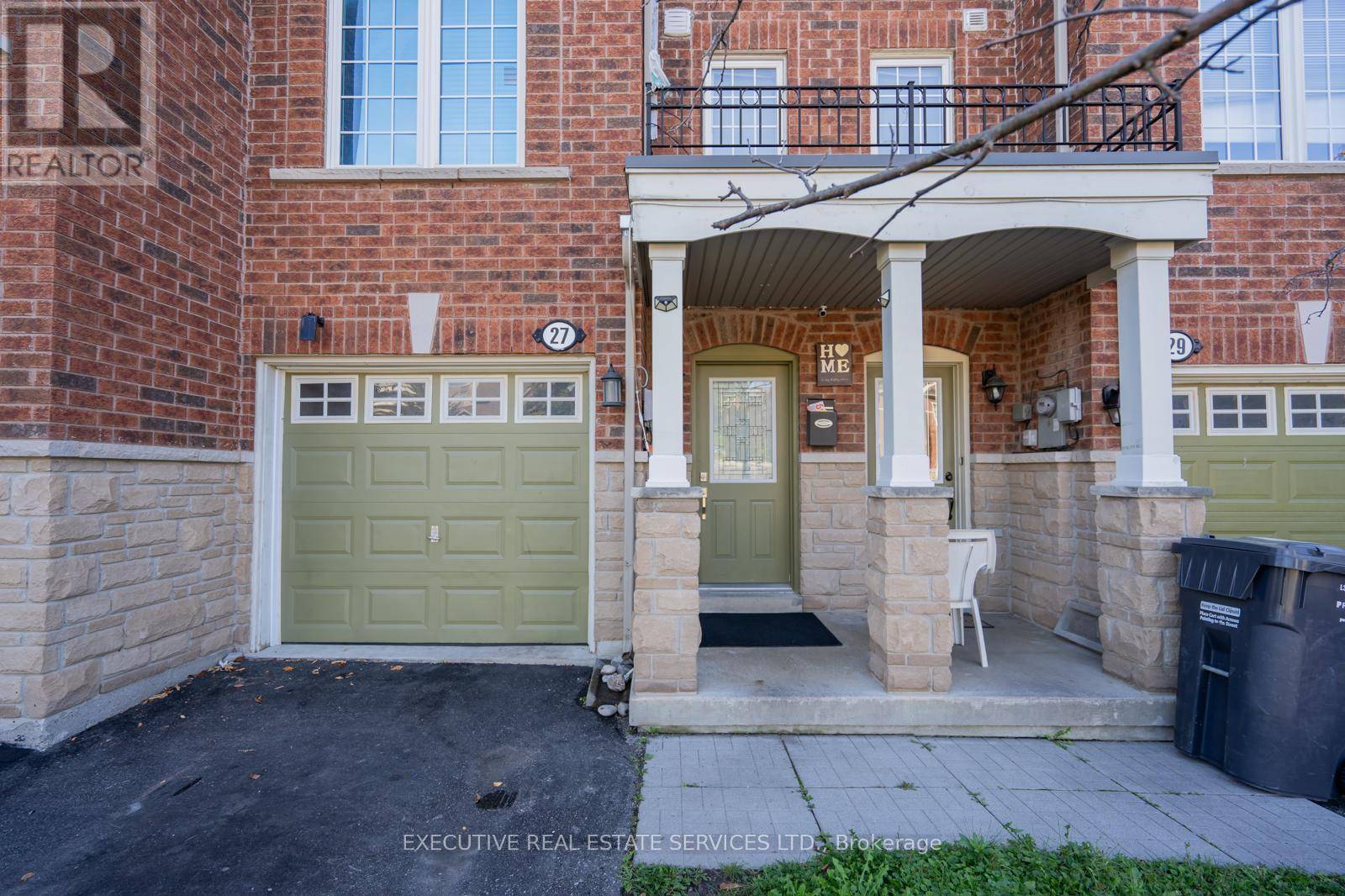 Brampton (downtown Brampton), ON L6X0H2,27 DENISON AVENUE W