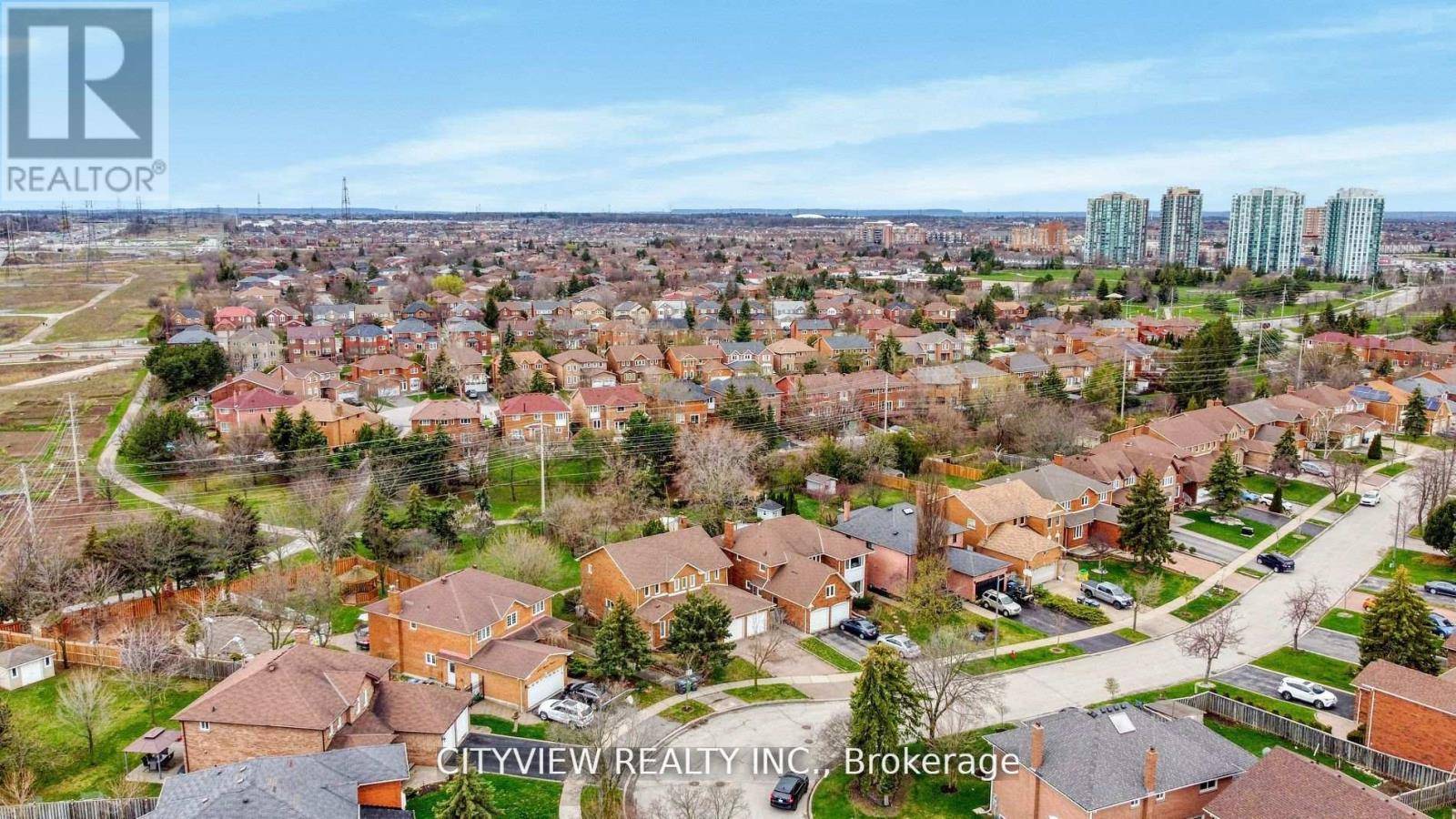 Mississauga (central Erin Mills), ON L5M4E3,4448 IDLEWILDE CRESCENT