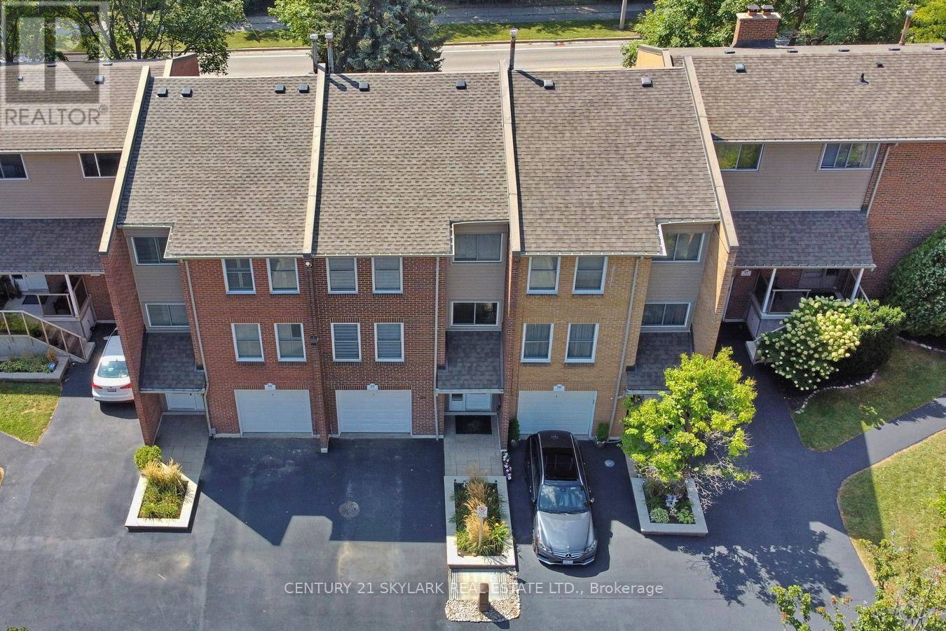 Oakville (iroquois Ridge South), ON L6H2S6,1320 Hampton ST South #25