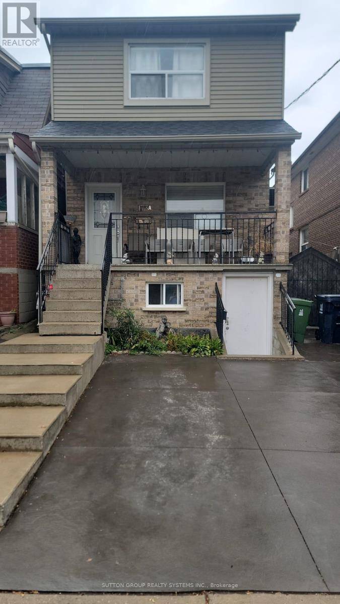 Toronto (weston-pellam Park), ON M6N3H7,173 Blackthorn AVE #2nd FL