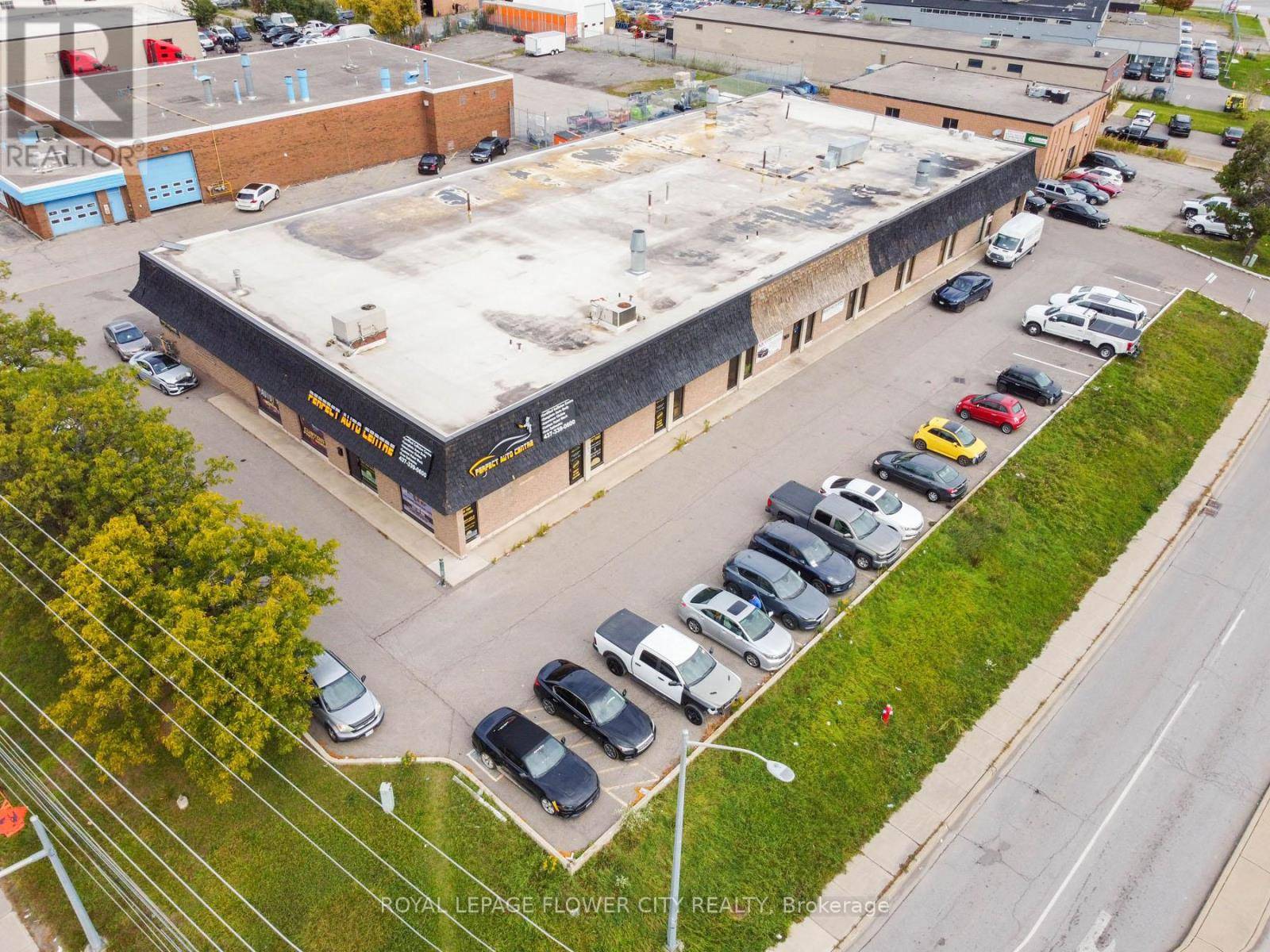 Brampton (brampton East Industrial), ON L6W1B3,6 Bramsteele RD South #1-3