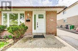 Brampton (madoc), ON L6V1Z2,236 Archdekin DR #Upper