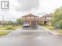 Mississauga (lisgar), ON L5N8L8,3274 RAINDANCE CRESCENT